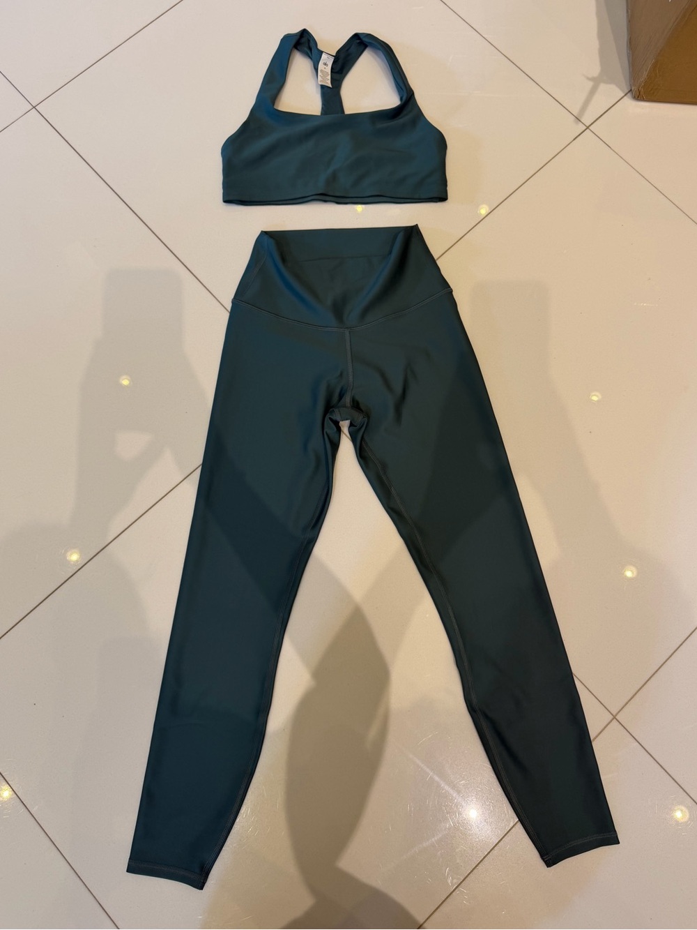 Alo Yoga Airlift Legging + Matching Racerback Bra Set Dark Green